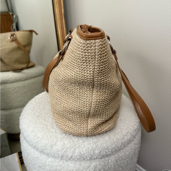 Floral Embroidered woman’s Tan woven Tote Bag - Picture 6 of 16